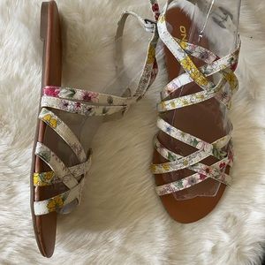 ONeill Floral Strappy Sandal Women's Size 8
